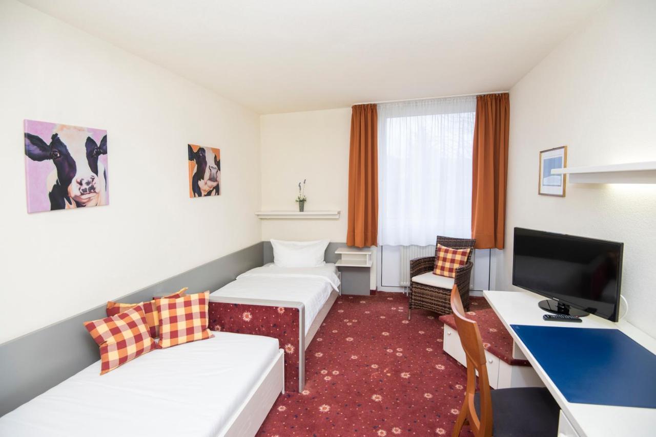 Akzent Hotel Hoehenblick Muehlhausen im Taele Esterno foto