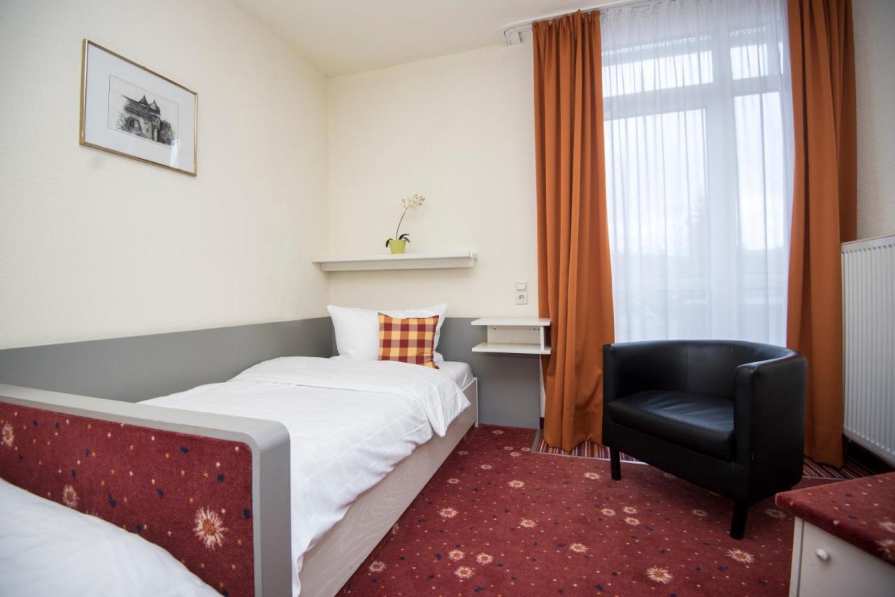 Akzent Hotel Hoehenblick Muehlhausen im Taele Esterno foto