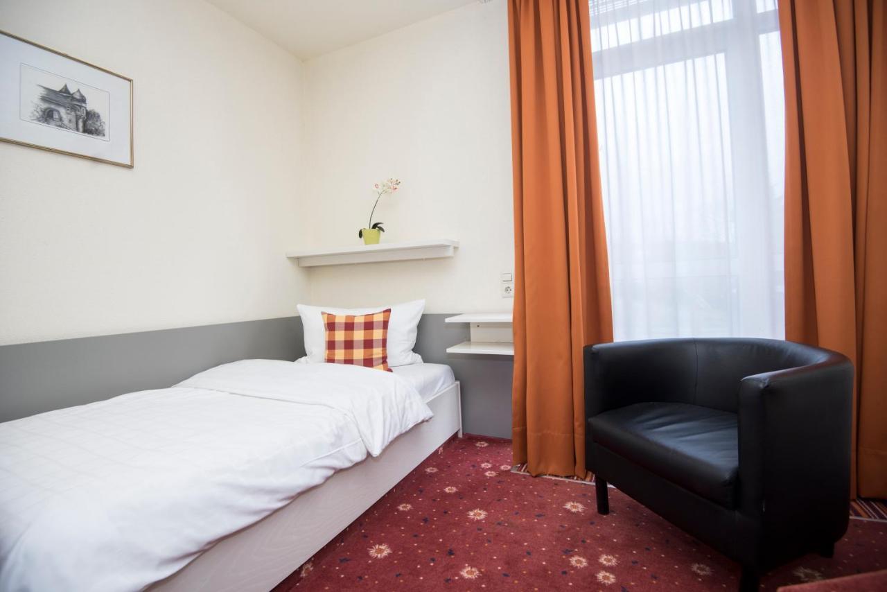 Akzent Hotel Hoehenblick Muehlhausen im Taele Esterno foto